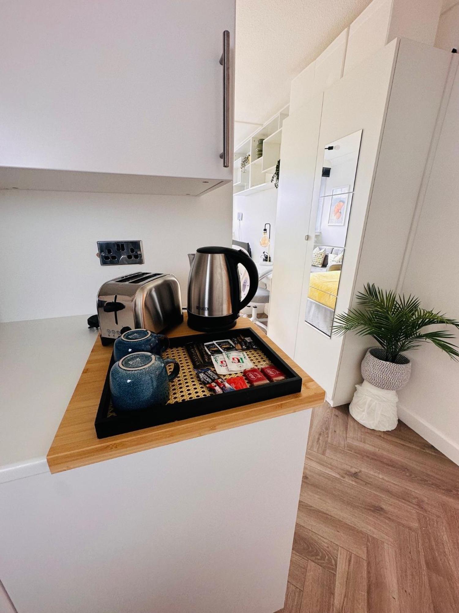 R1 - Private Room In Modern Shared Apartment, Each With Kitchenette, Central Birmingham Dış mekan fotoğraf